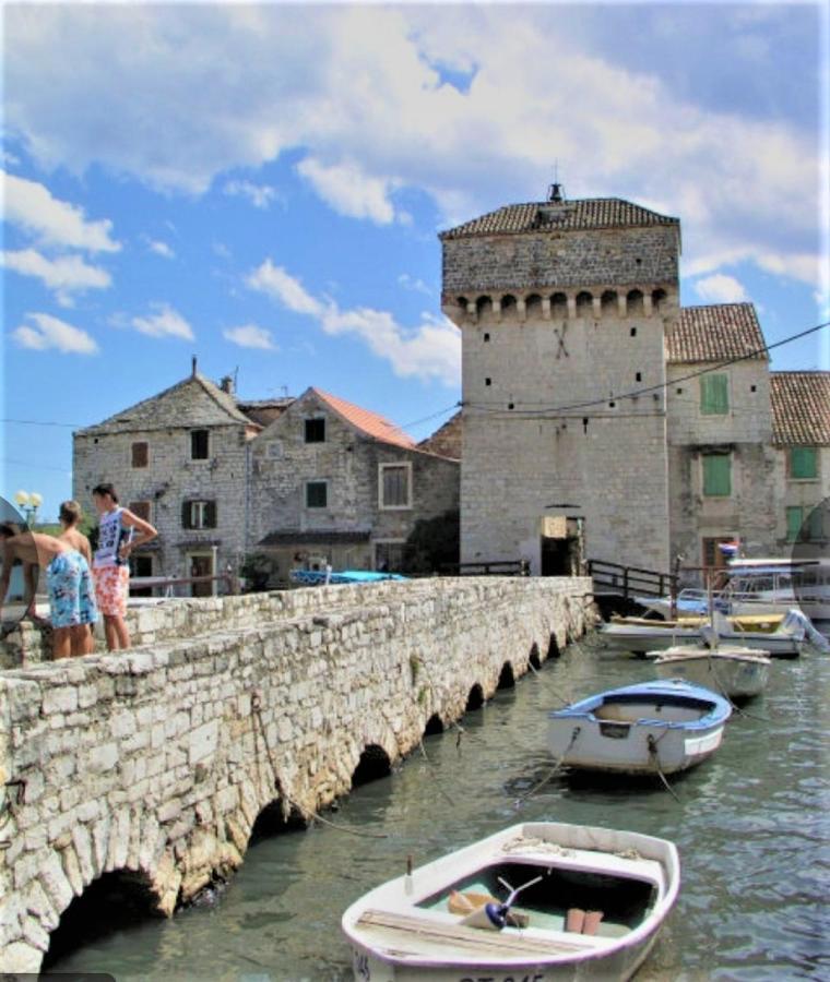 Apartman Scotti Kaštela Exterior foto